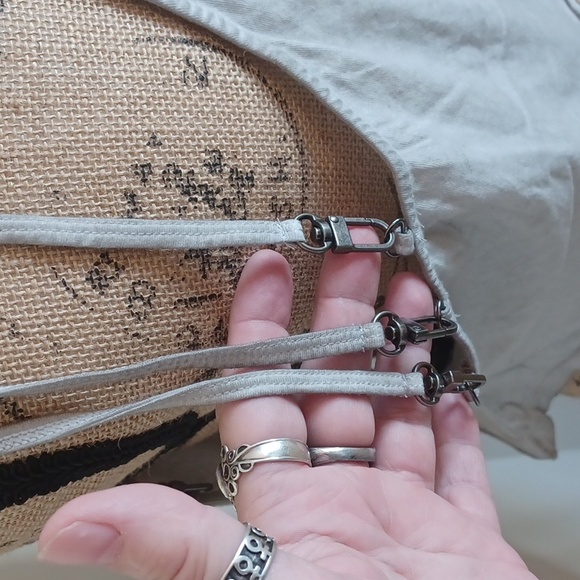 DOLLSKILL DARKER WAVS XXL NATURAL CROPPED TANK WITH HOOKS - Picture 5 of 10